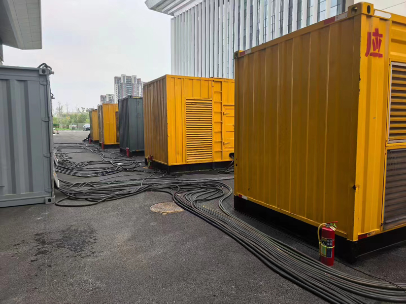 石棉不同季节柴油发电机组保养有哪些注意事项？